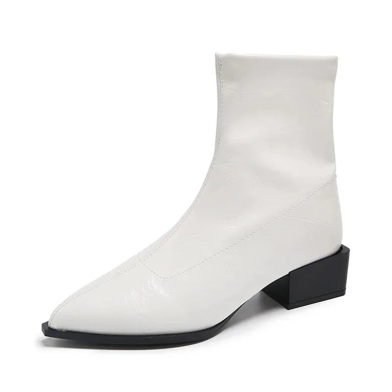 Buty z szerokim czubkiem