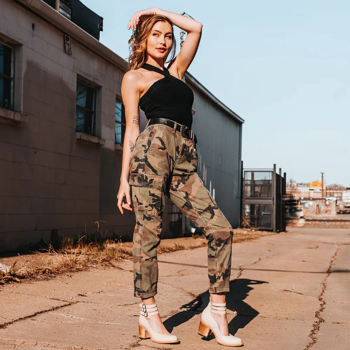 Lina - Klasyczne szpilki w stylu vintage