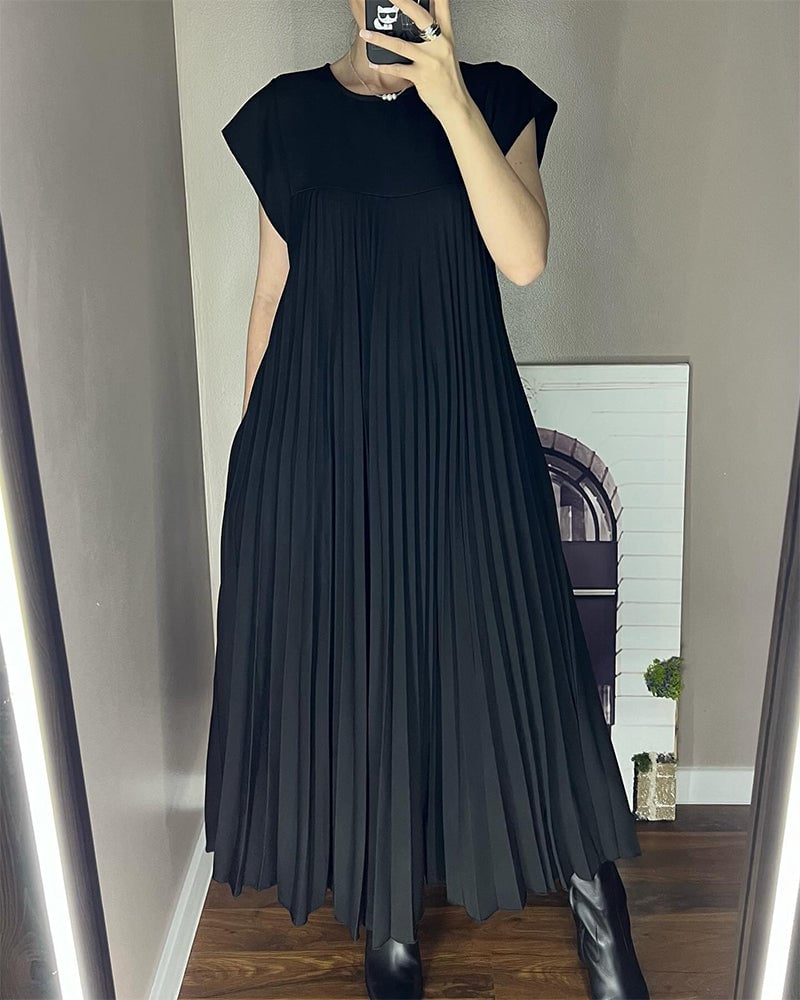 Sorrel - Elegancka sukienka maxi z plisami i splotem