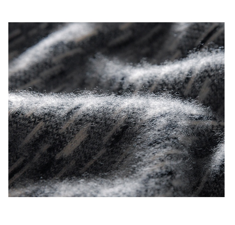 Bobby – luźny sweter