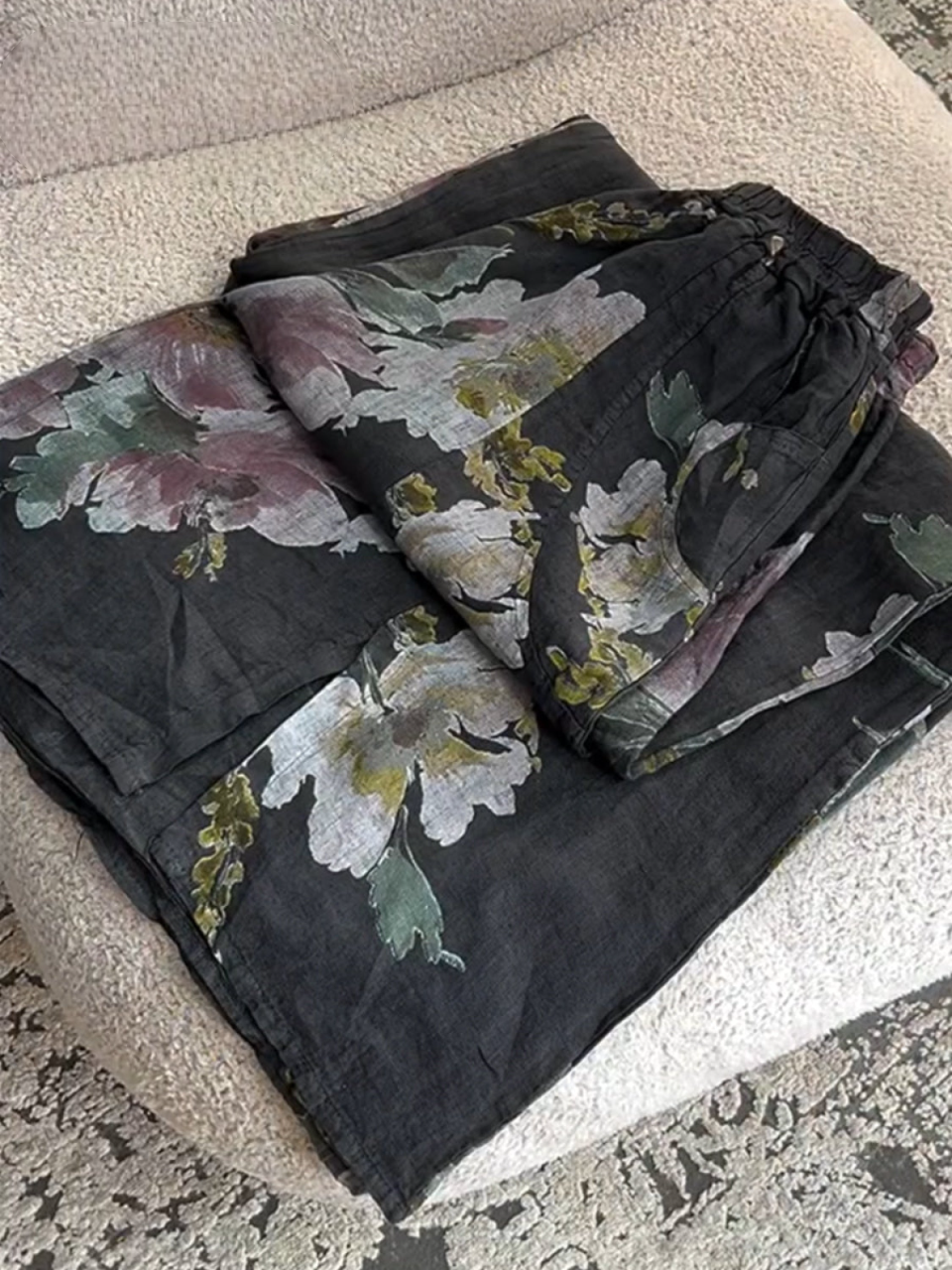 Damskie spodnie z bawełny i lnu w kwiatowy wzór w stylu vintage