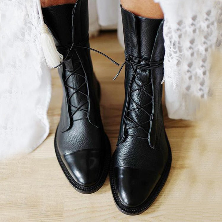 Harper - Lace-Up Heeled Boots