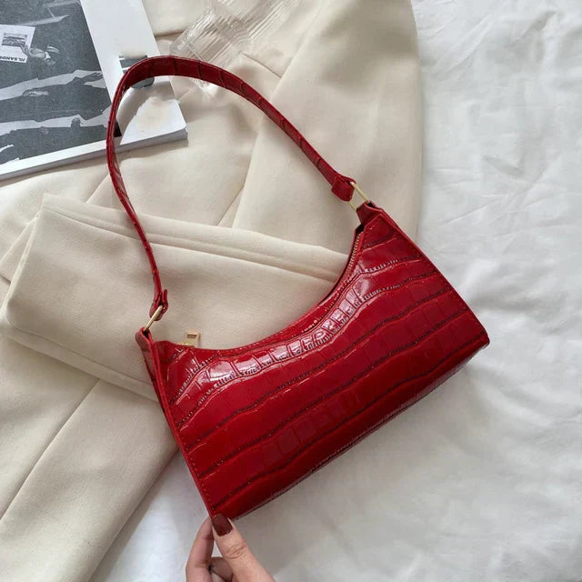 Tilly - Błyszcząca torebka crossbody z nadrukiem krokodyla