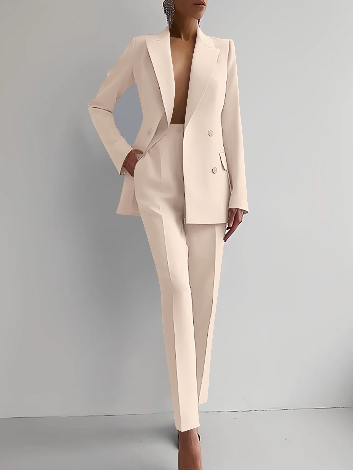 Sana - Stylowy elegancki garnitur