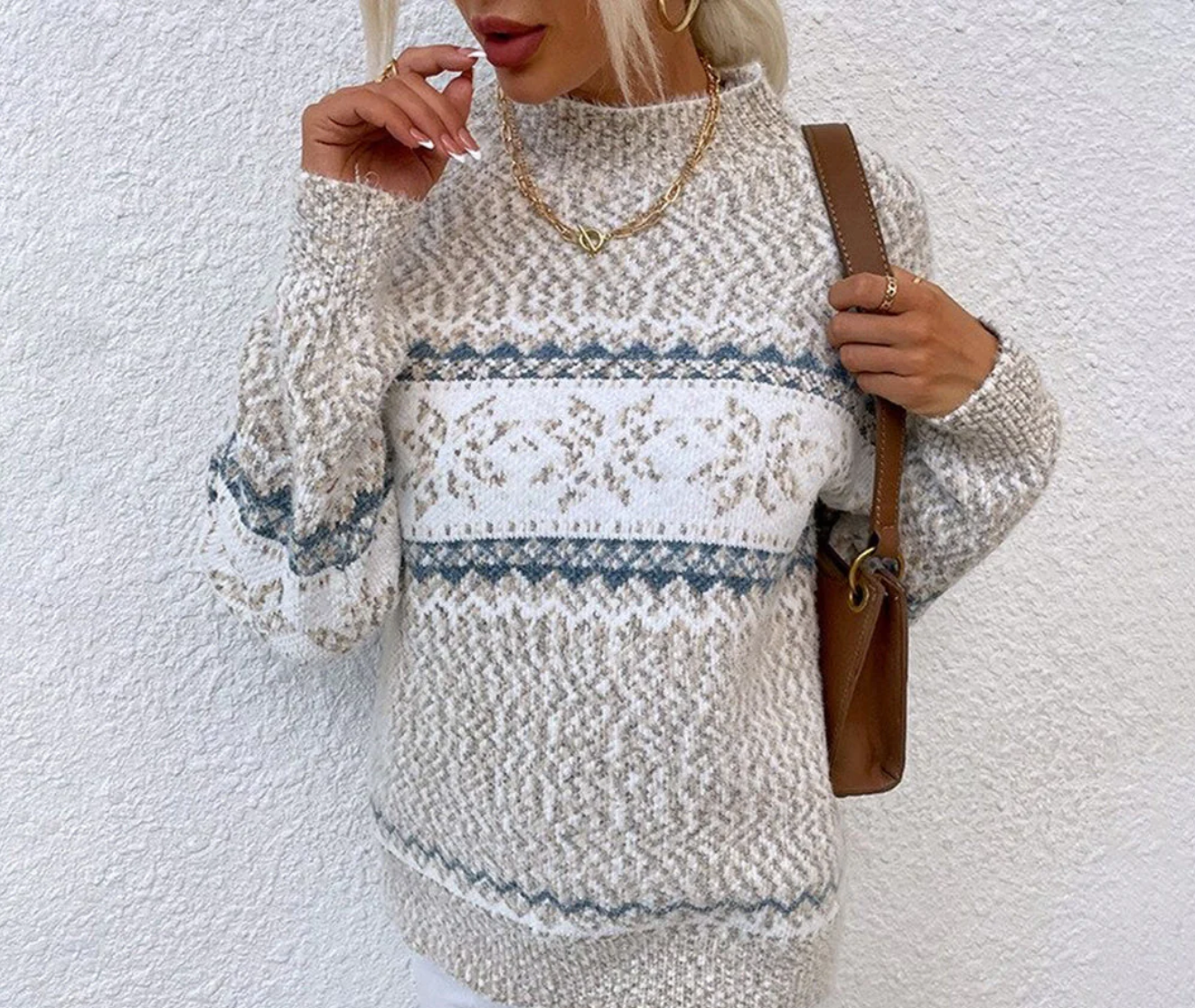 Bella - Miękki sweter z golfem