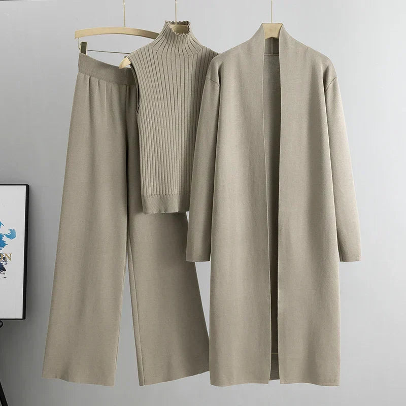 Vaine – Elegancki Trzyczęściowy Zestaw